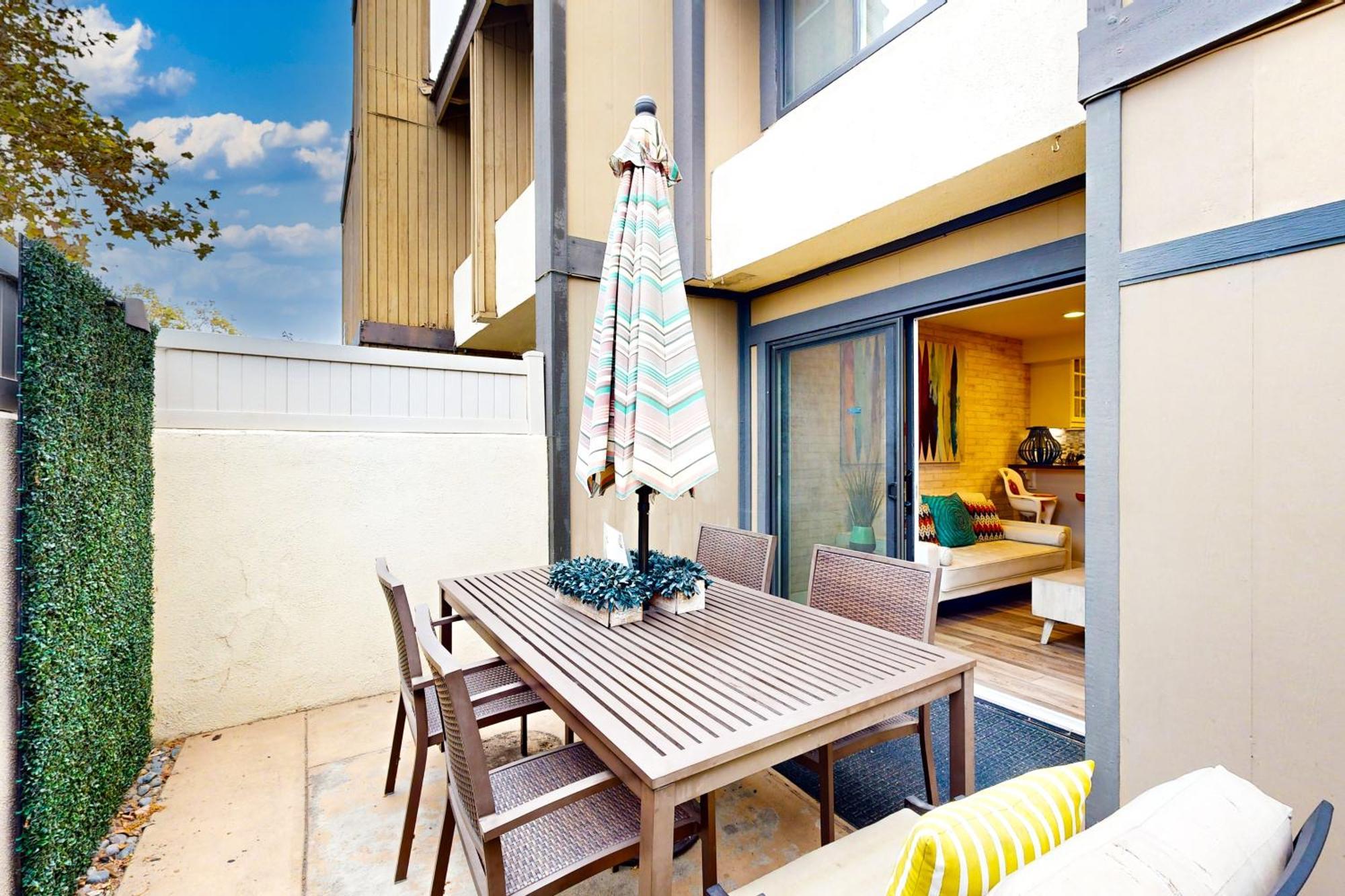 Doorstep To Disneyland Condos Anaheim Exteriör bild
